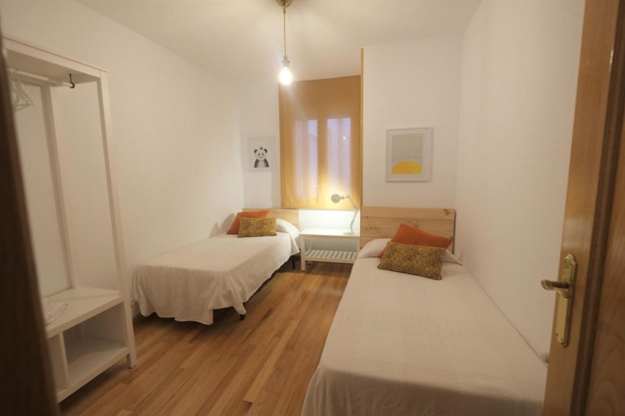 Camino De Santiago En Casco Historico Apartment Burgos Bagian luar foto
