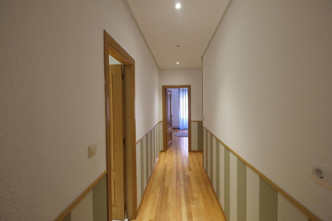 Camino De Santiago En Casco Historico Apartment Burgos Bagian luar foto