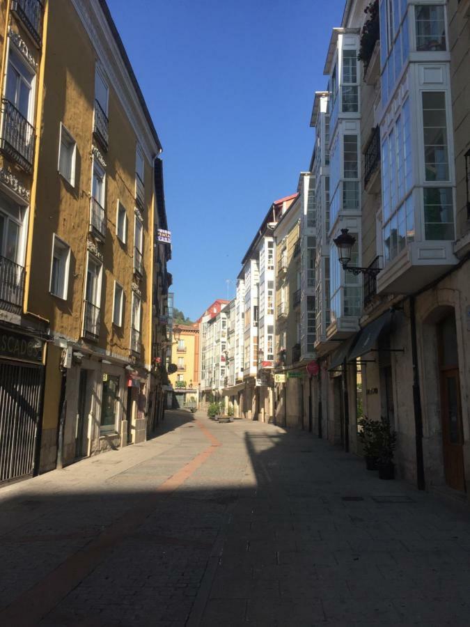 Camino De Santiago En Casco Historico Apartment Burgos Bagian luar foto